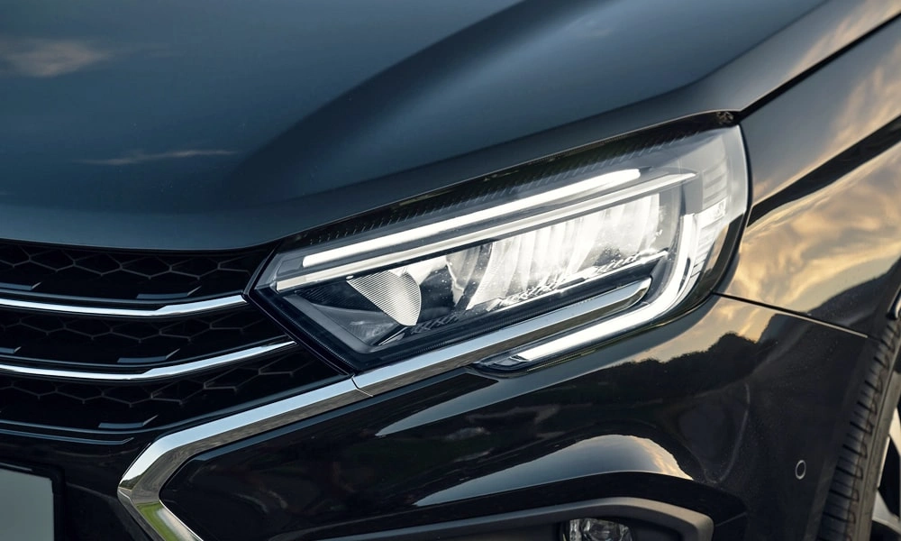 Lada Aura - фото №15