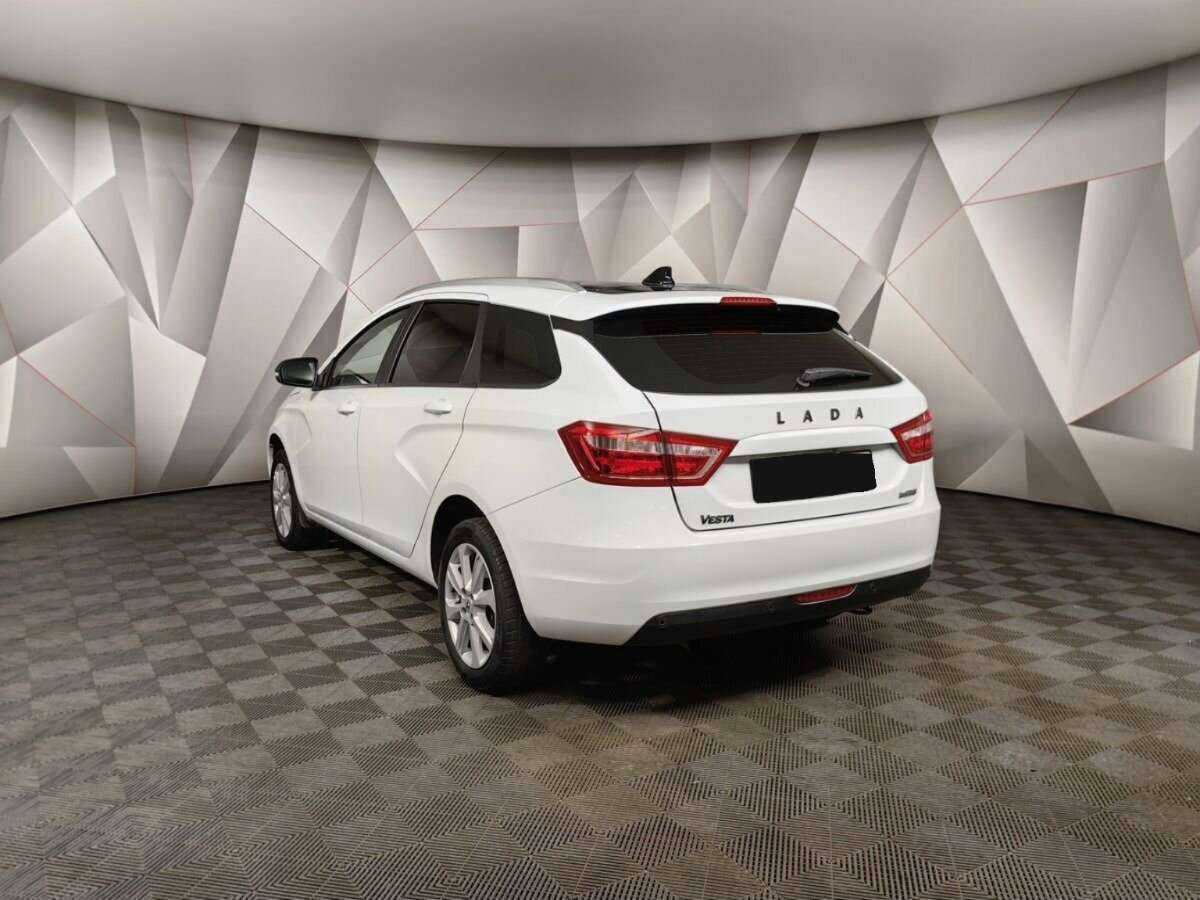 Lada (ВАЗ) Vesta SW, 2021 - фото №4